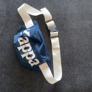 Kappa cross body bag